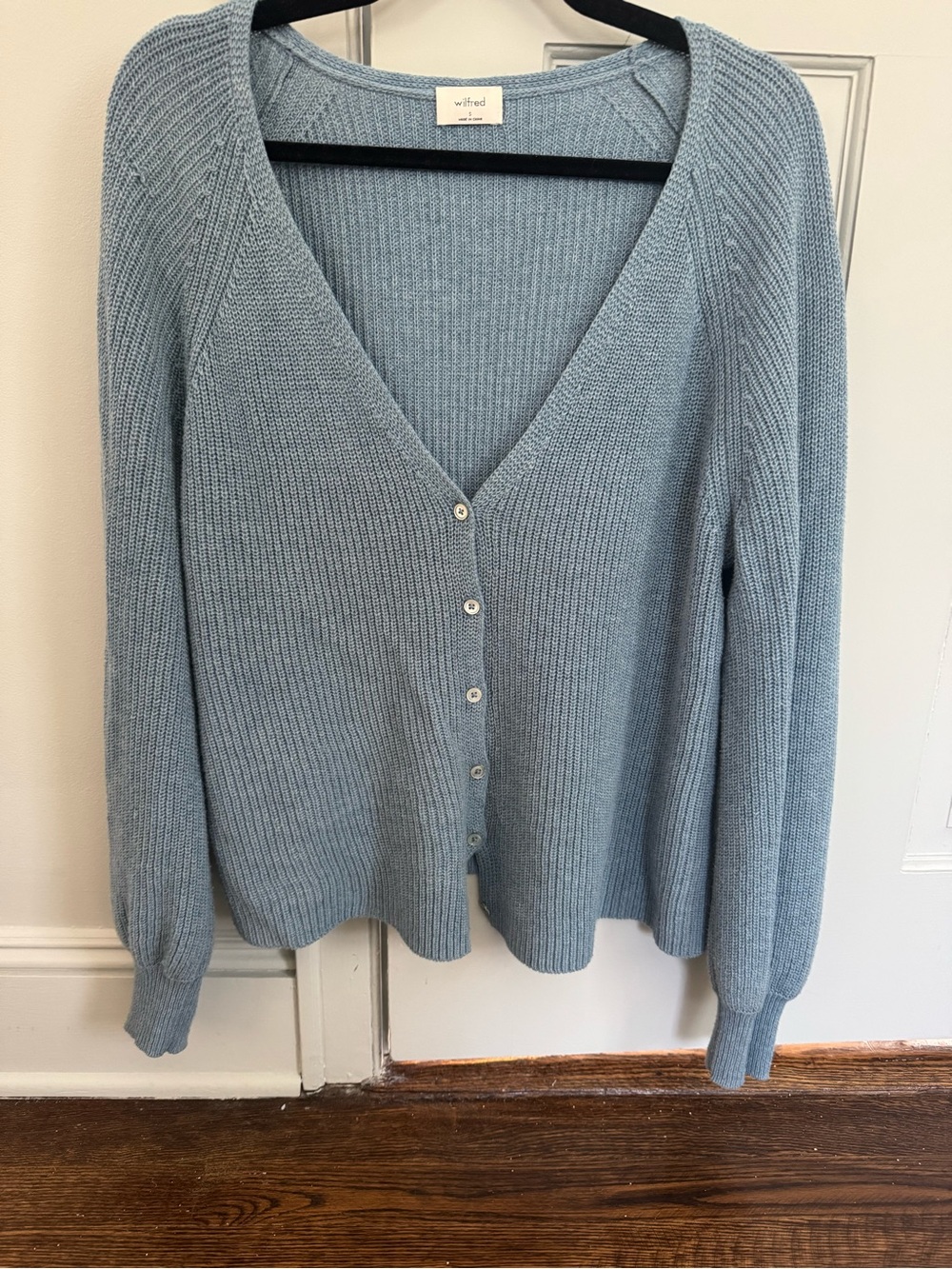 Wilfred Dusty Blue Ribbed V-Neck Button-Up Cardigan